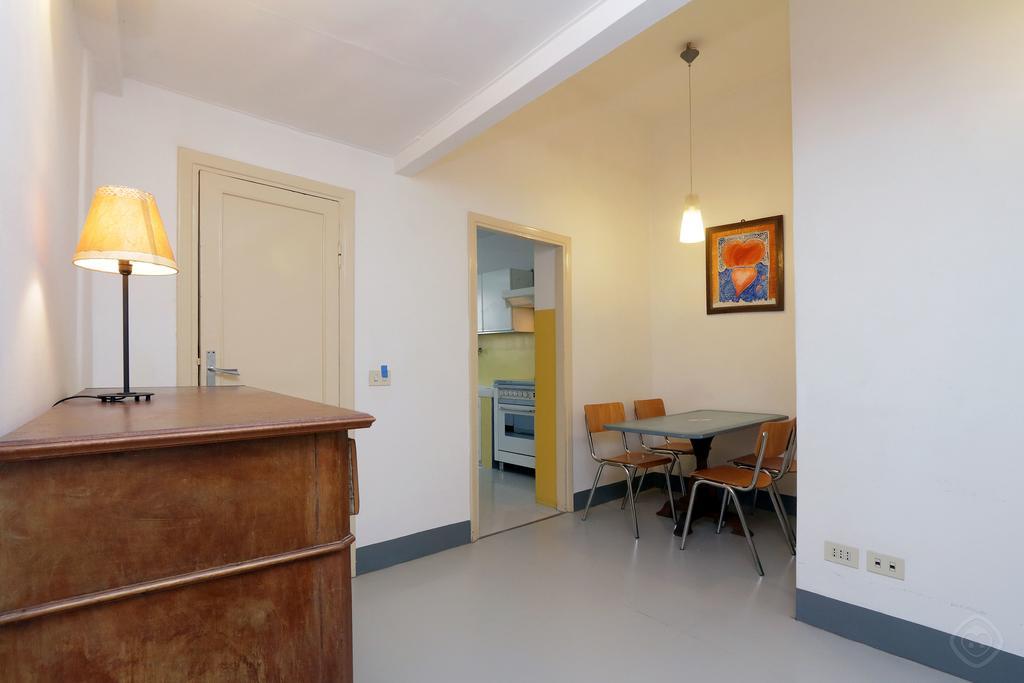 רומא Fori Imperiali Apartment חדר תמונה