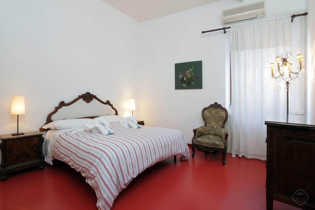 רומא Fori Imperiali Apartment חדר תמונה